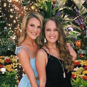 Meet your Posher, Kelsey